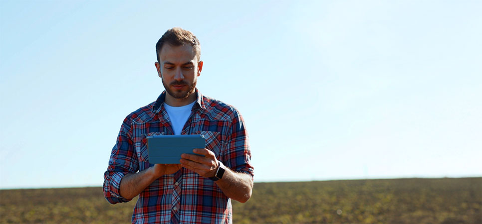 Planejamento agrícola 25/26 com análise de safras passadas, custos por hectare e indicadores auditáveis no SSCrop